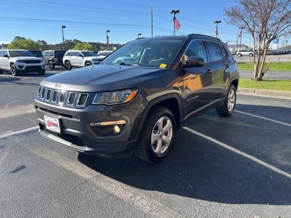 Used 2019 Jeep Compass Latitude w/ Cold Weather Group