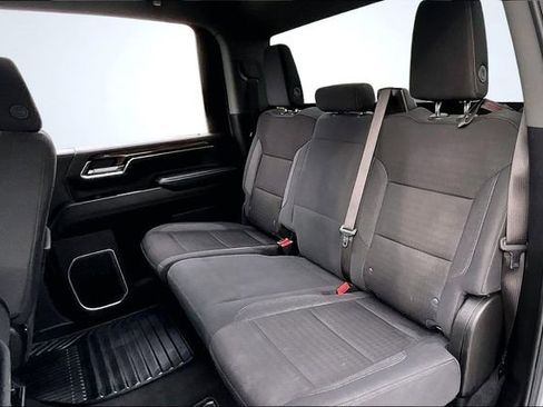 Used 2024 Chevrolet Silverado 2500 LT image 24