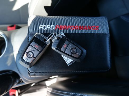 Used 2020 Ford Mustang Shelby GT350 w/ Technology Package image 33