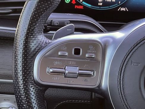 Used 2022 Mercedes-Benz GLS 450 4MATIC image 14