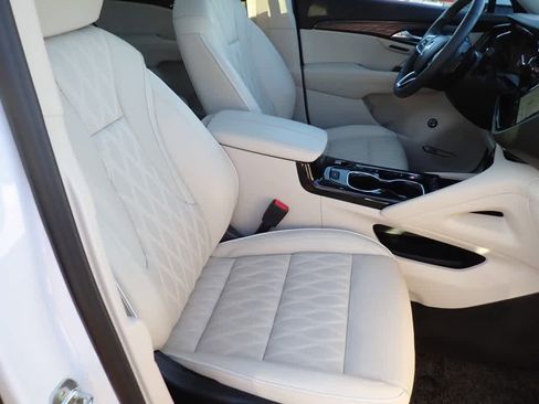 Certified 2022 Buick Envision Avenir w/ Technology Package II image 20