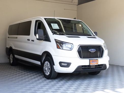 Used 2023 Ford Transit 350 XLT RWD image 6