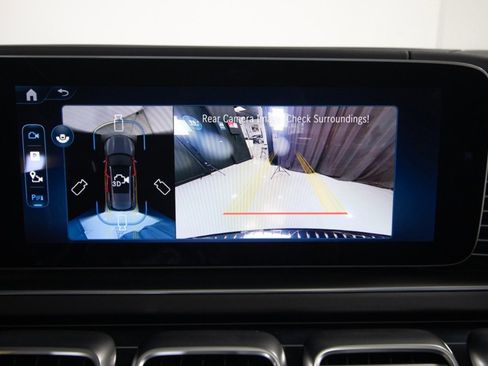 Used 2026 Mercedes-Benz Maybach GLS 600 image 93