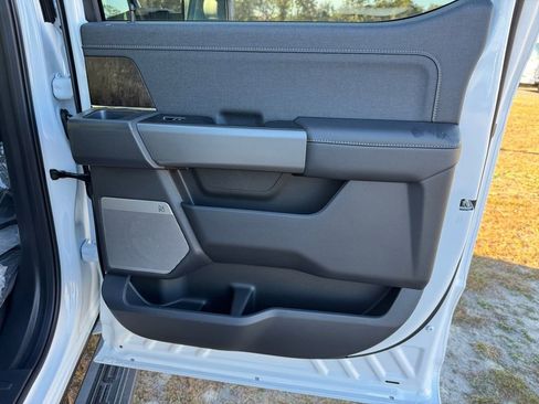 New 2026 Ford F350 Lariat w/ Black Appearance Package image 23