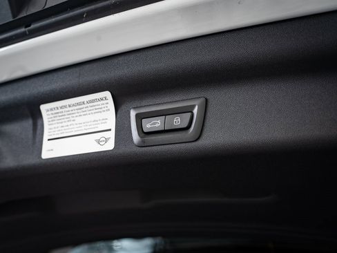 Certified 2025 MINI Cooper Countryman S image 19