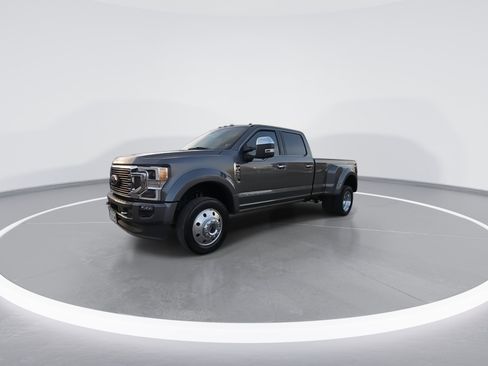 Used 2022 Ford F450 Platinum w/ FX4 Off-Road Package image 9