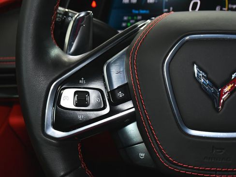 Used 2025 Chevrolet Corvette Stingray Premium Cpe w/ Stealth Interior Trim Package RWD image 34