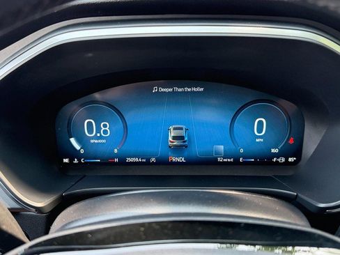 Used 2025 Ford Escape Platinum AWD/4WD image 29