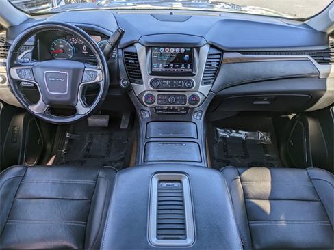Used 2019 GMC Yukon Denali w/ Denali Ultimate Package image 19