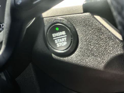 Used 2022 Ford Escape SE w/ Convenience Package FWD image 28