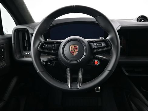 Certified 2025 Porsche Cayenne Turbo GT AWD/4WD image 13
