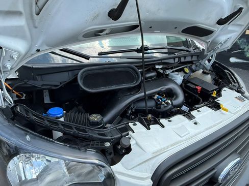 Used 2019 Ford Transit 250 148 Low Roof RWD image 21