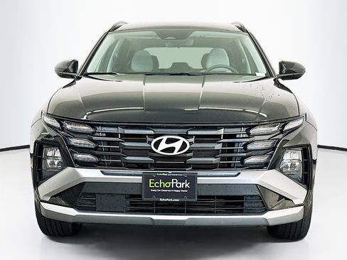 Used 2025 Hyundai Tucson SEL image 2