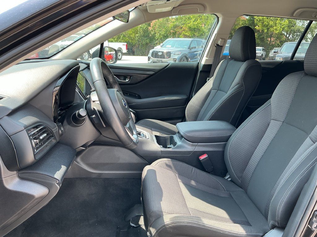 Used 2023 Subaru Outback Premium AWD/4WD image 18
