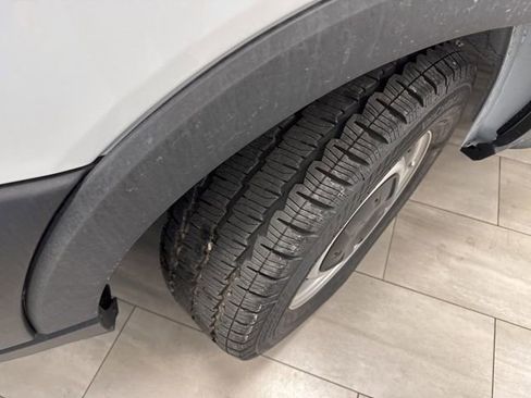 New 2025 Ford Transit 150 Low Roof image 32