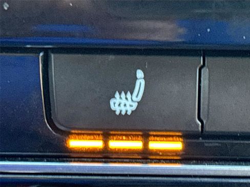 Used 2019 Volkswagen Passat 2.0T Wolfsburg image 20