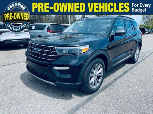 Used 2020 Ford Explorer XLT w/ Equipment Group 202A AWD/4WD image 1