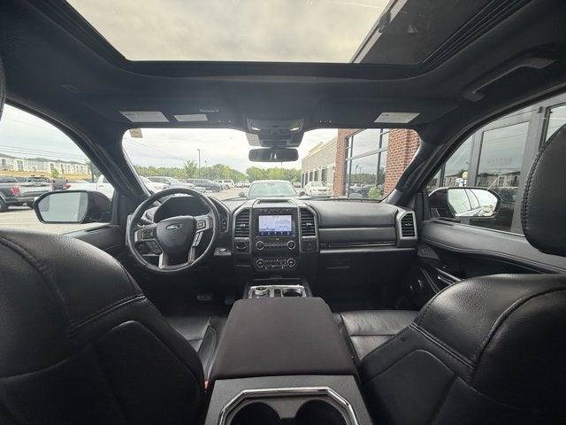 Used 2020 Ford Expedition XLT w/ Equipment Group 202A AWD/4WD image 4