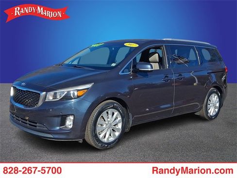 Used 2017 Kia Sedona EX image 1