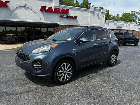 Used 2018 Kia Sportage EX w/ EX Premium Package AWD/4WD image 2
