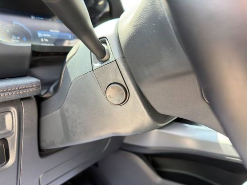 Used 2025 Ford F150 Lightning Lariat AWD/4WD image 53