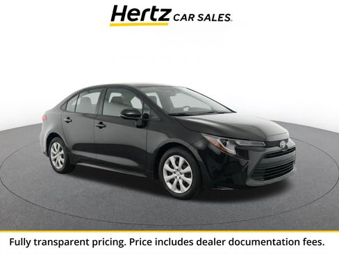 Used 2025 Toyota Corolla LE FWD image 1