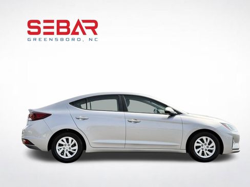 Used 2020 Hyundai Elantra SE image 5