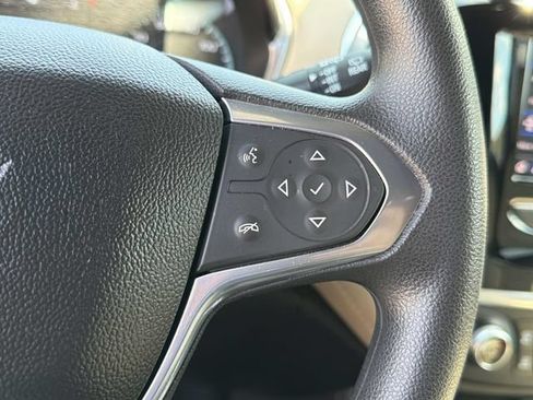 Used 2023 Chevrolet Traverse LS w/ Safety Package FWD image 33