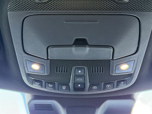 Used 2023 Lincoln Navigator Reserve image 19