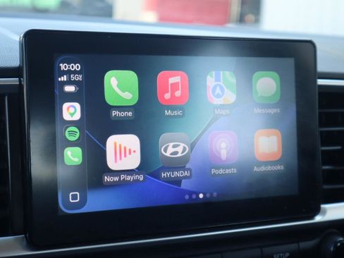 Used 2021 Hyundai Venue SE image 61