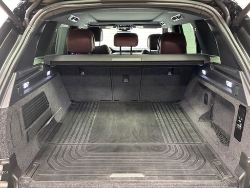 Used 2023 Land Rover Range Rover SE image 41