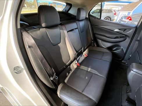 Used 2023 Buick Encore GX Select w/ Sport Touring Package image 20