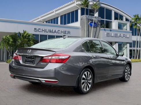 Used 2017 Honda Accord Hybrid Sedan image 7