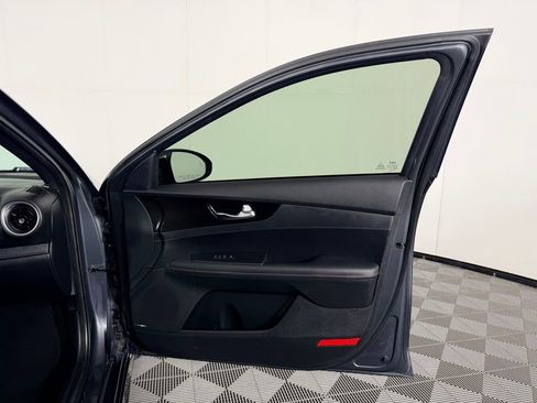 Used 2023 Kia Forte GT w/ GT2 Package image 36