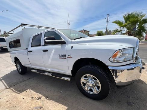 Used 2015 RAM 2500 Tradesman w/ Chrome Appearance Group AWD/4WD image 5
