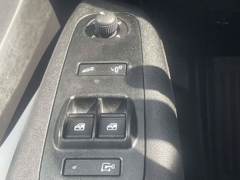 Used 2025 RAM ProMaster 2500 w/ Convenience Group FWD image 34