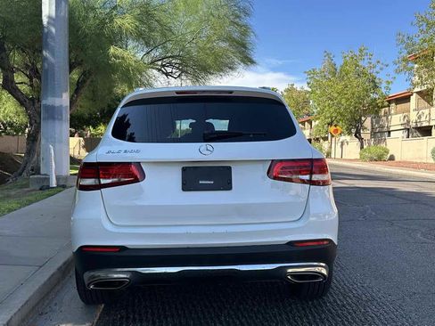 Used 2017 Mercedes-Benz GLC 300 SUV image 7