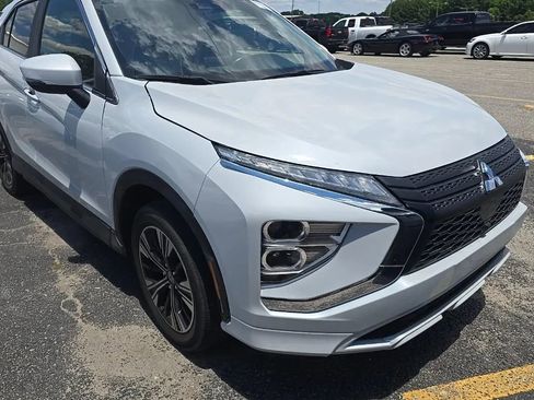 Used 2022 Mitsubishi Eclipse Cross SE AWD/4WD image 2