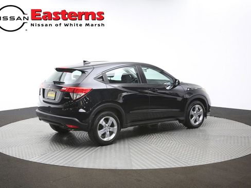 Used 2021 Honda HR-V LX image 39
