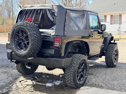 Used 2012 Jeep Wrangler Sport image 5