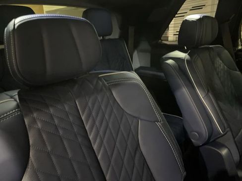 New 2026 Cadillac Vistiq Premium Luxury image 21