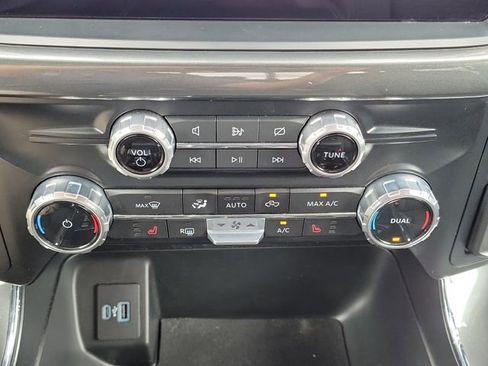 Used 2023 Ford F150 XLT w/ Equipment Group 302A High RWD image 26