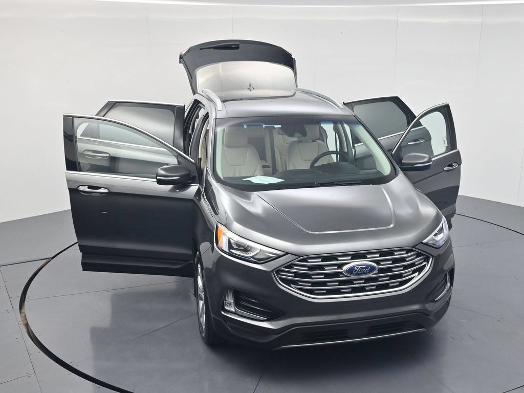Used 2020 Ford Edge Titanium AWD/4WD image 51