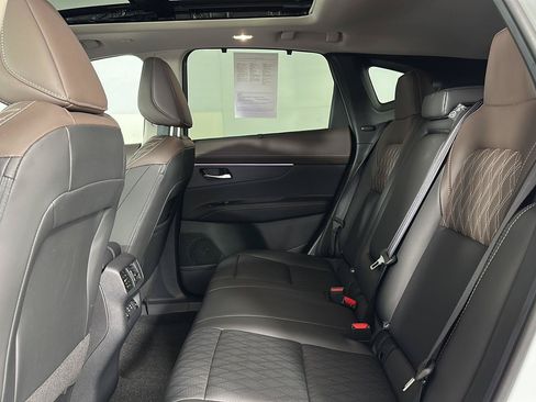 Used 2025 Nissan Murano Platinum AWD/4WD image 20