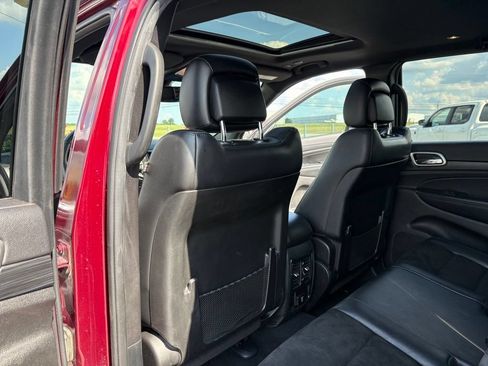 Used 2020 Jeep Grand Cherokee Altitude RWD image 29