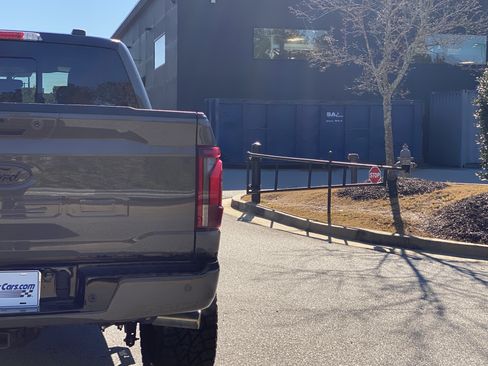 Used 2025 Ford F150 Lariat w/ Equipment Group 502A High image 23