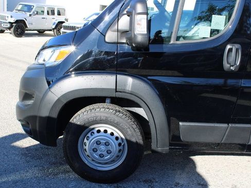 Used 2025 RAM ProMaster 2500 w/ Cold Weather Group image 7