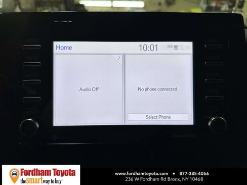 Used 2024 Toyota Camry SE w/ Cold Weather Package image 21