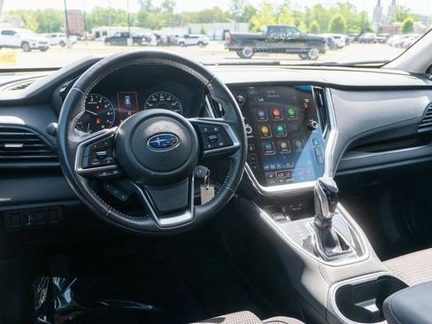 Used 2022 Subaru Outback Premium AWD/4WD image 13