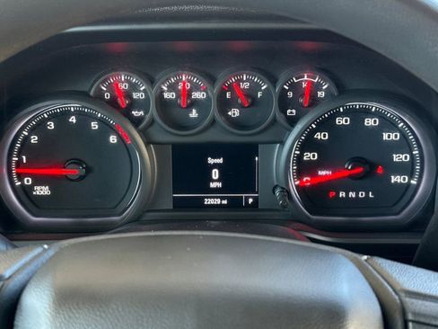 Used 2022 Chevrolet Silverado 2500 Custom w/ Custom Convenience Package RWD image 33